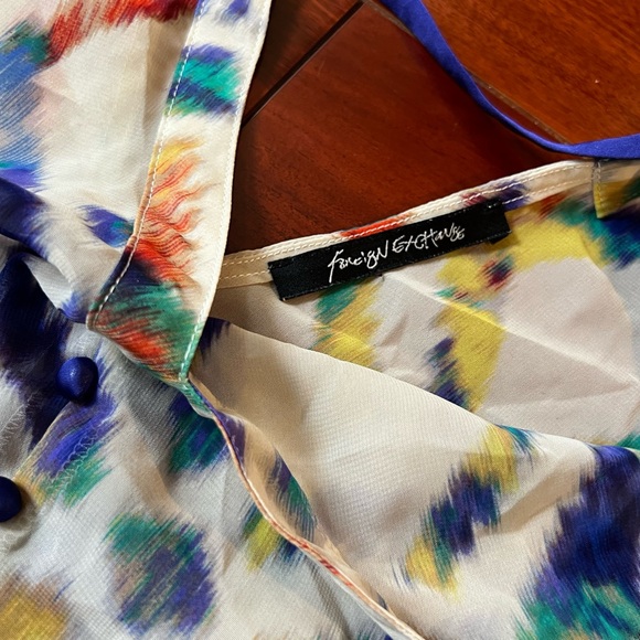 Colorful Geometric Patterned Top - Picture 2 of 5